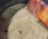 Foto del paso 4 de la receta: *QUESADILLAS DE TORTILLA DE HARINA CON CHICHARRÓN Y SALSA GUERA*