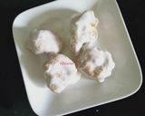 दही वडा (Dahi vada recipe in marathi) रेसिपी स्टेप 3 फोटो 