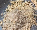 A picture of step 2 of Lapsi carrot halwa with jaggery.