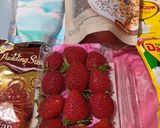Foto langkah ke 1 dari resep Puding strawberry coklat susu.