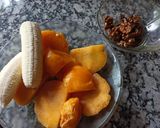 Foto del paso 1 de la receta: Smoothie bol durazno, banana y nuez