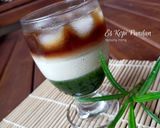 Foto langkah ke 4 dari resep Es Kopi Pandan.