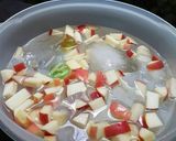 Foto langkah ke 2 dari resep Es Buah Jelly Nata de Coco.