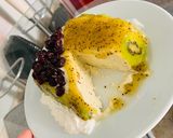 Foto del paso 3 de la receta: Tarta fría de kiwi 🥝 con nata y pasas