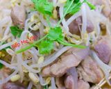 Hình bước làm 2 của món Lòng gà xào giá