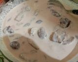 A picture of step 4 of Kheer chuwaray.