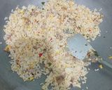 Foto langkah ke 3 dari resep Nasi Goreng Daun Jeruk.