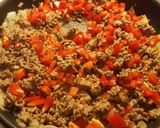 A picture of step 3 of Meat nachos.