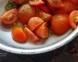 A picture of step 2 of Mexicon Tomato Sauce.