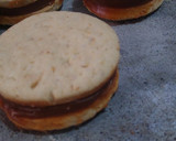Foto del paso 8 de la receta: Alfajores de maní y dulce de leche!😁😍