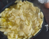 Foto del paso 2 de la receta: Tortilla de patata y calabacín