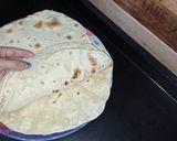 صورة لخطوة 8 من وصفة خبز التورتيلا سهل جدا وطري ولذيذ مع شاورما بيتي