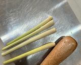Hình bước làm 2 của món Ếch Núp Rơm (Ếch Núp Lùm)