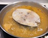Foto del paso 4 de la receta: Bonito en salsa de Cebolla melosa y Pimiento