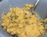 Foto langkah ke 3 dari resep Perkedel Kentang Mozarella.