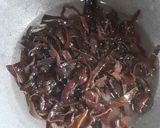 Foto langkah ke 1 dari resep Pastel Bihun Jamur Kuping.