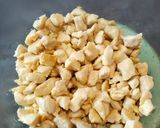 A picture of step 1 of Filling for Vol-au-Vent.