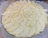 Foto del paso 7 de la receta: Tarta de manzana con masa quebrada, crema pastelera y mermelada de albaricoque. Todo casero