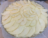 Foto del paso 7 de la receta: Tarta de manzana con masa quebrada, crema pastelera y mermelada de albaricoque. Todo casero
