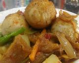 Foto langkah ke 5 dari resep Semur Telur Derokdok~ (krupuk kulit).