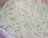 A picture of step 1 of Alfredo Pasta.
