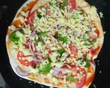 சிக்கன் பீட்ஸா(chicken pizza recipe in tamil) ரெசிபி ஸ்டேப் 4 புகைப்படம்