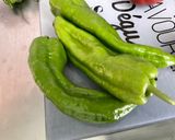 Une image de l'étape 3 de Courgettes jaunes, tomate noire et poivrons verts aux épices.