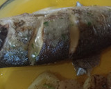 Foto del paso 9 de la receta: Dorada o lubina al horno con crema de salsa de pescado