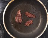 A picture of step 3 of Cheeseburger with Mushrooms and Bacon.