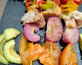 Foto del paso 4 de la receta: Brochetas de salmonetes y verduritas
