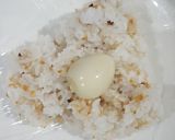 Hình bước làm 4 của món Làm món Onigiri đậu phộng cho bé