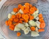 Une image de l'étape 9 de Marinade au vin rouge, légumes et aromates.