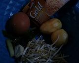 Foto langkah ke 1 dari resep Omelette kentang toge.