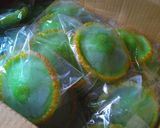 Foto langkah ke 11 dari resep Cucur warna warni cucur pandan gula pasir.