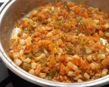 Foto del paso 4 de la receta: Arroz con pota y salmón