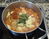 Foto del paso 4 de la receta: Sopa de garbanzo con verduras