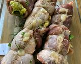 Göngyölt dagadó - medvehagymás bulgúrral recept fázis 4 fotója