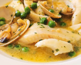 Foto del paso 6 de la receta: Merluza en Salsa Verde
