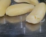Foto langkah ke 1 dari resep Bola Pisang isi Coklat Lumer.