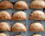 Foto langkah ke 6 dari resep Empanada atau pastel oven.