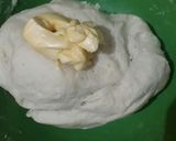 Foto langkah ke 4 dari resep Donat kentang.