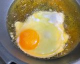 A picture of step 4 of Fried Artichokes with Eggs and Iberian Ham.