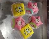 Foto langkah ke 5 dari resep Bolu Karakter Spongebob & Patrick.