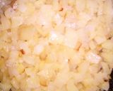 Foto del paso 2 de la receta: Tortilla de patatas con cebolla