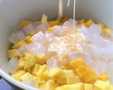 Foto langkah ke 2 dari resep Es Mangga Coco.