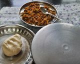 A picture of step 4 of Vegetables schezwan momos.