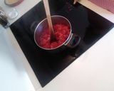 Foto del paso 12 de la receta: Tarta de fresas y panna cotta de albahaca