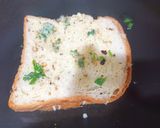 गार्लिक ब्रेड (Garlic Bread recipe in hindi) रेसिपी चरण 3 फोटो