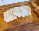A picture of step 3 of Corned Beef Bread Pie.