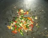 Foto langkah ke 3 dari resep Teri Kacang Sambel Ijo.